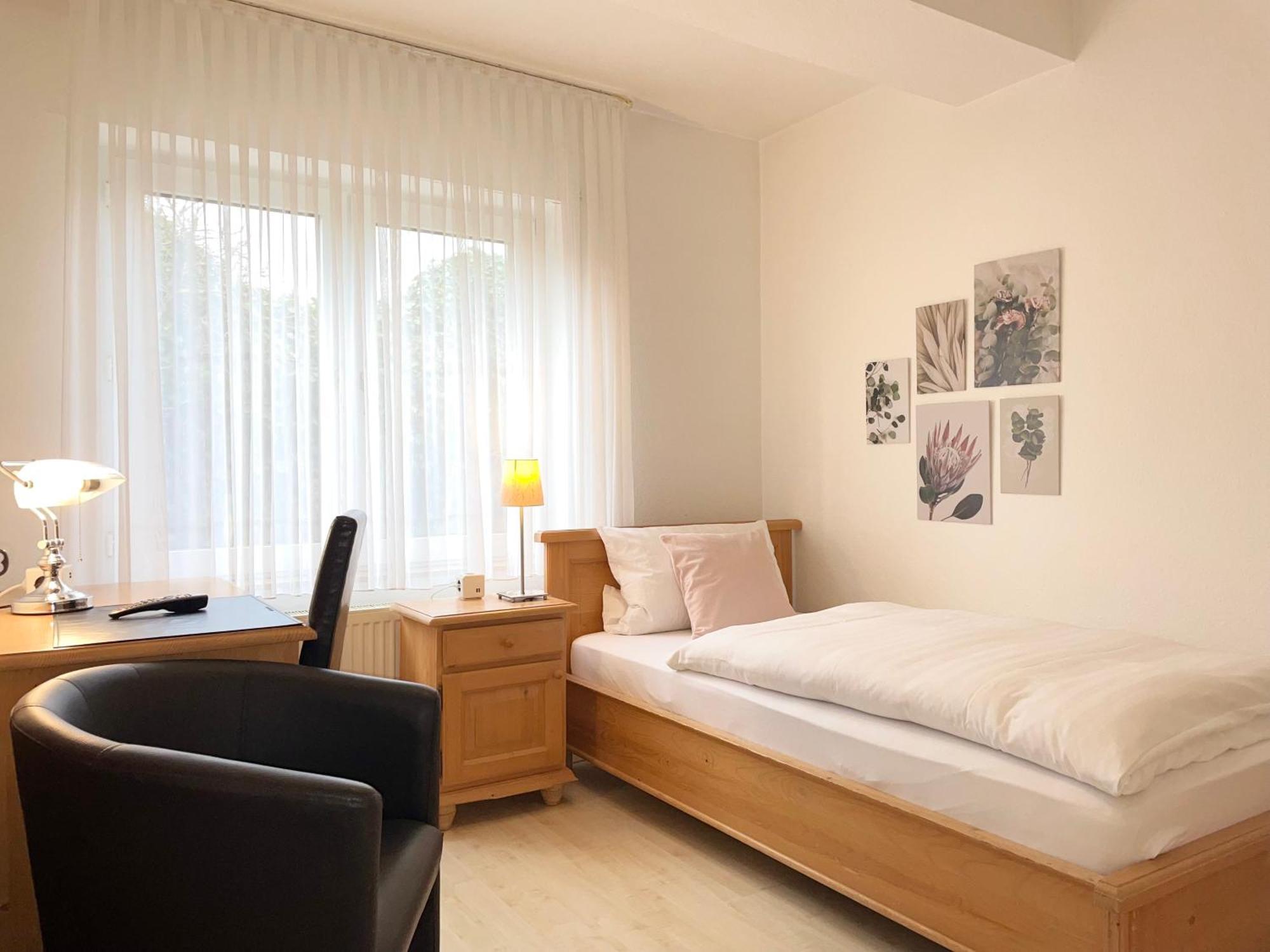 Hotel-Pension Hommen โคเบลนซ์ ภายนอก รูปภาพ