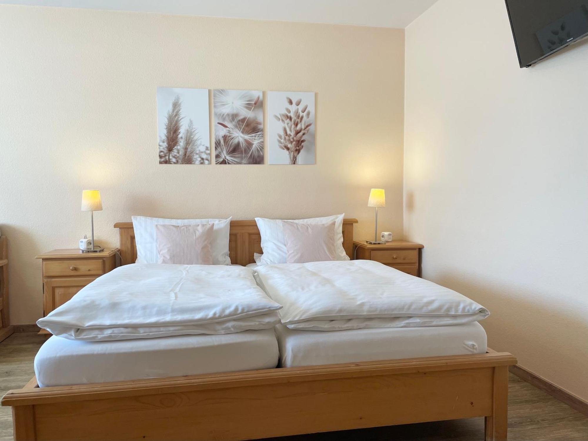 Hotel-Pension Hommen โคเบลนซ์ ภายนอก รูปภาพ