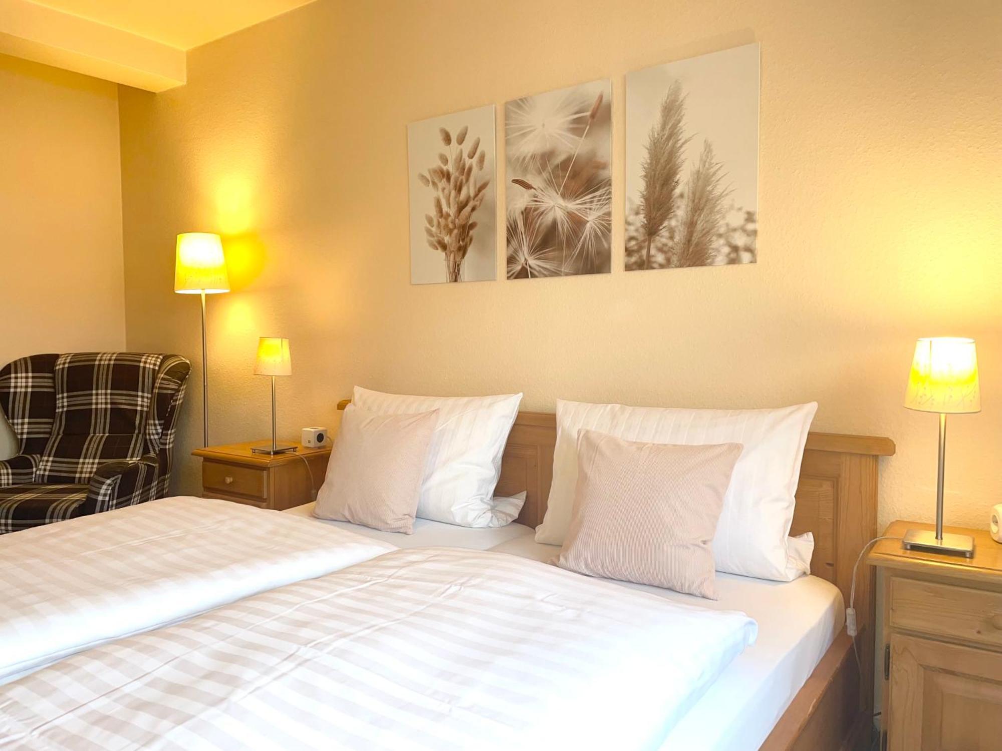 Hotel-Pension Hommen โคเบลนซ์ ภายนอก รูปภาพ